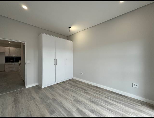 4 BEDROOM HOUSE FOR SALE IN SANDOWN